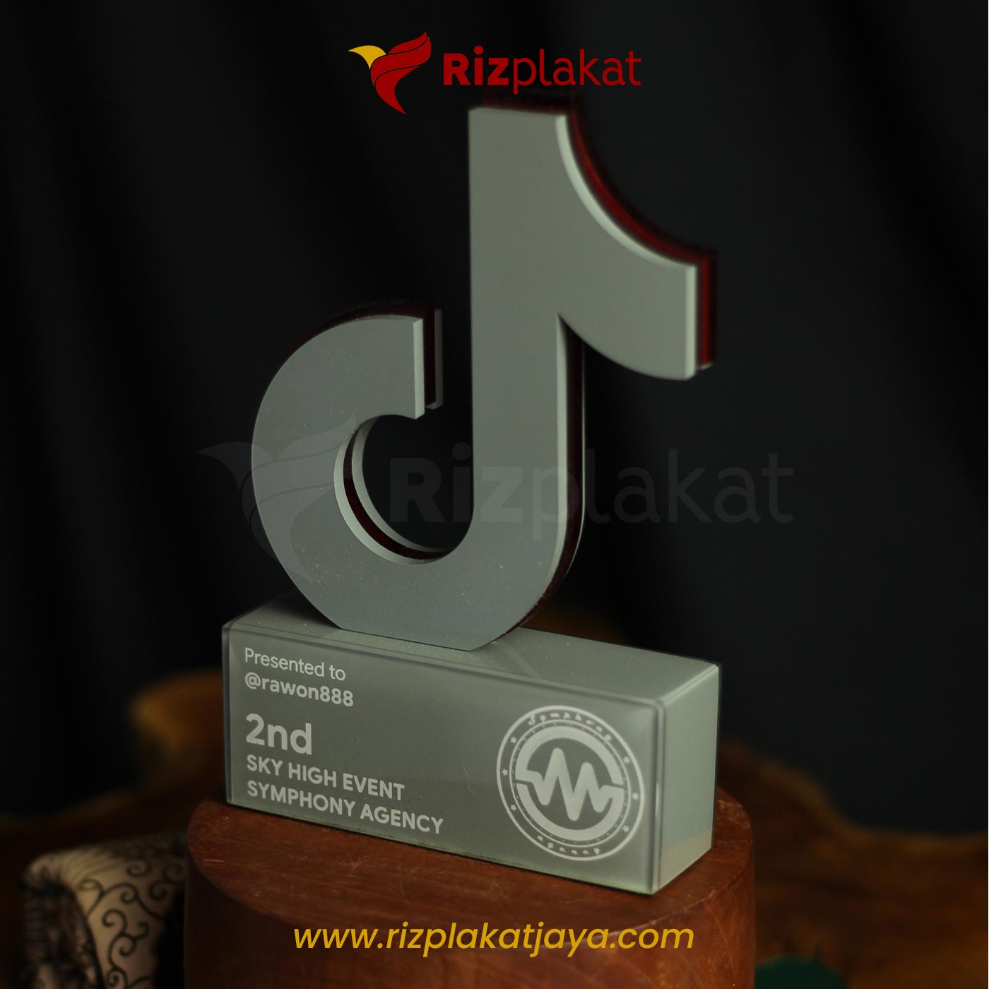 Plakat Penghargaan Akrilik Custom Logo