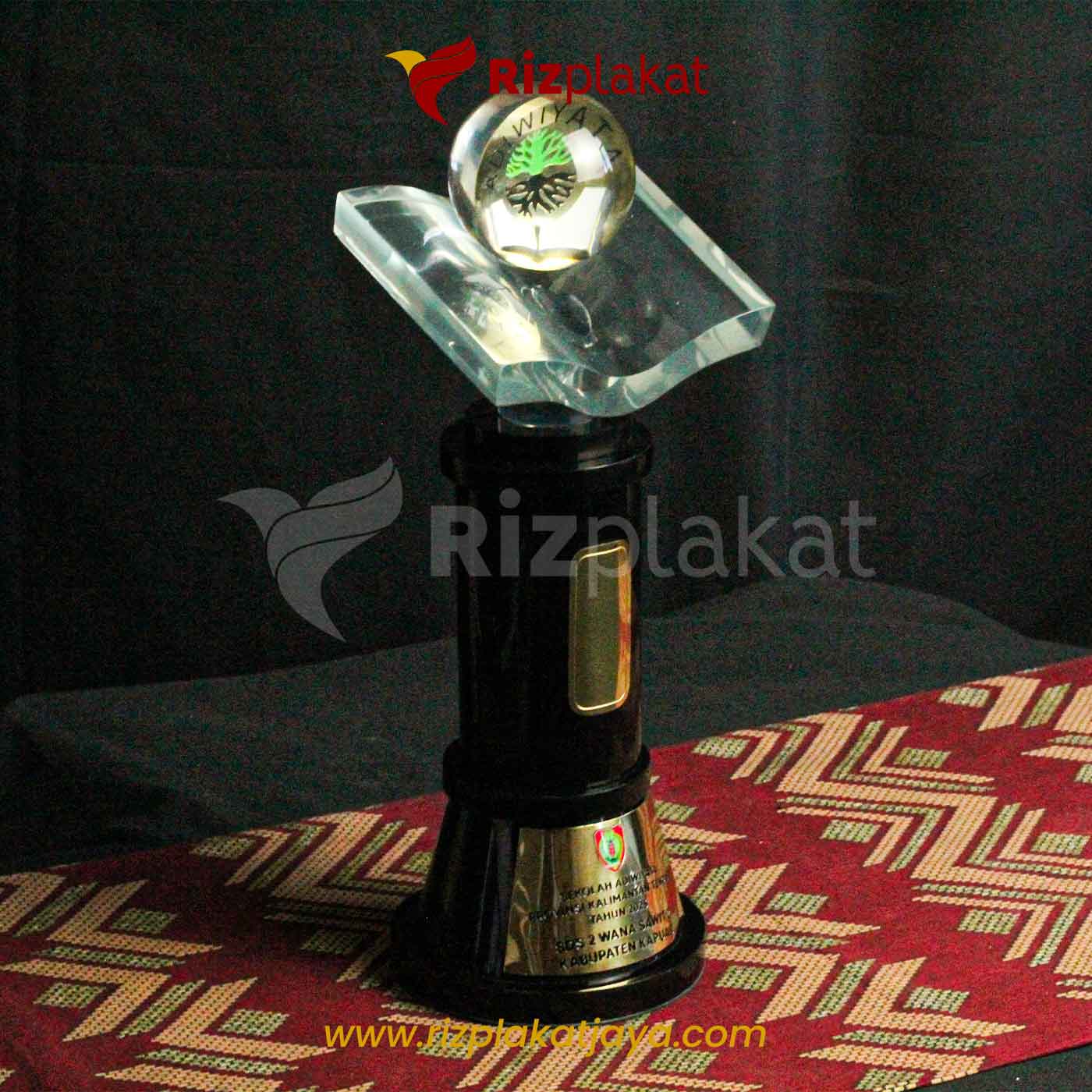 Plakat Penghargaan Fiber Custom Exclusive Award