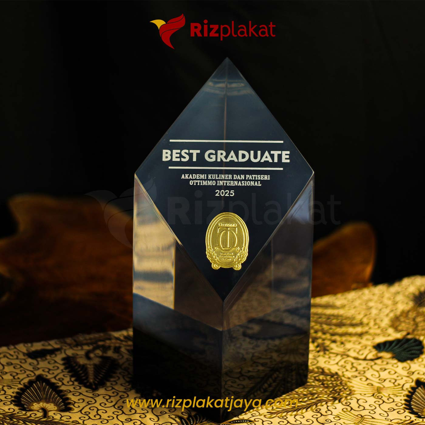 Plakat Penghargaan Fiber Best Graduate Custom Award